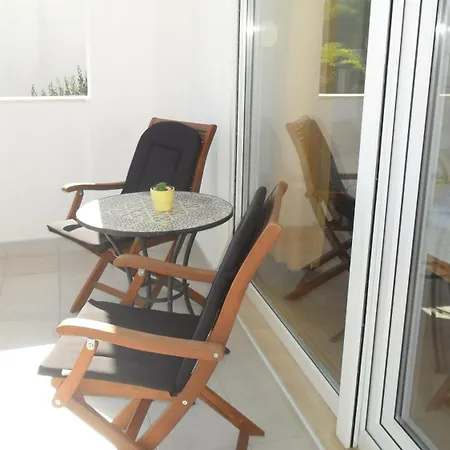 Daire Apartments Aba Hvar Town