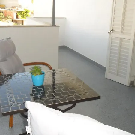 Daire Apartments Aba Hvar Town